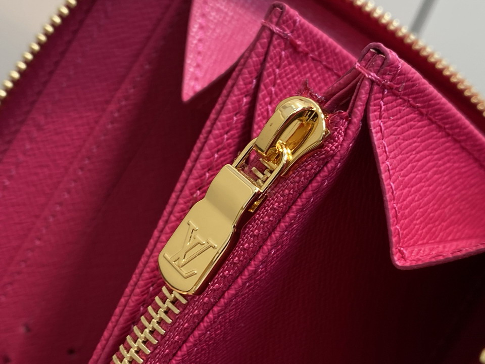 L X V Wallets(Multiple sizes) detail 27