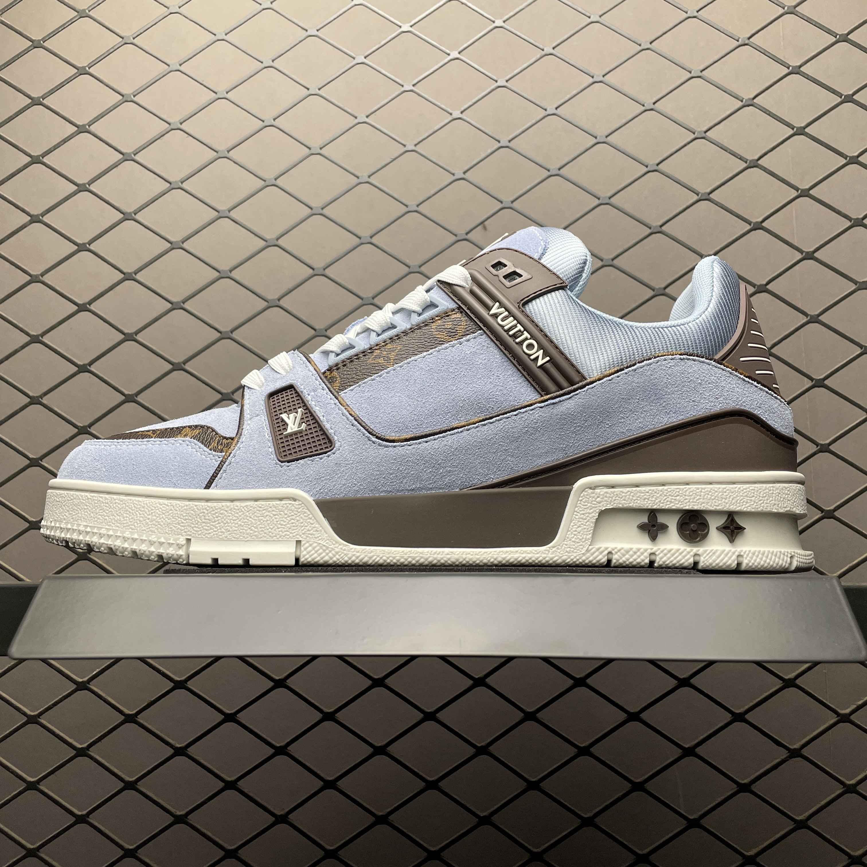 L X V TRAINER SNEAKERS