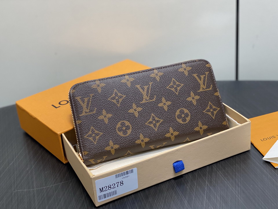 L X V Wallets(Multiple colors) detail 10
