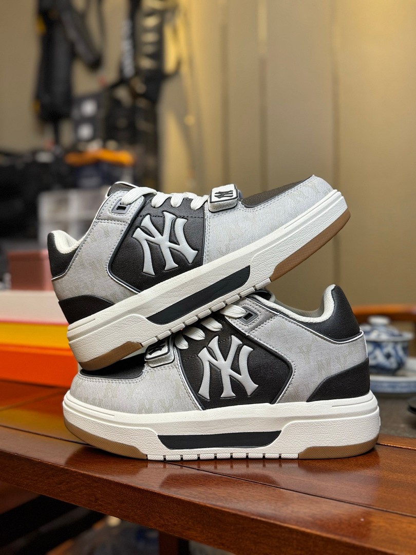 MLB白灰 黑灰  Chunky Liner Basic MID 中帮魔术贴 灰白 MLB Chunky Liner Basic MID 中帮魔术贴 灰白 增高