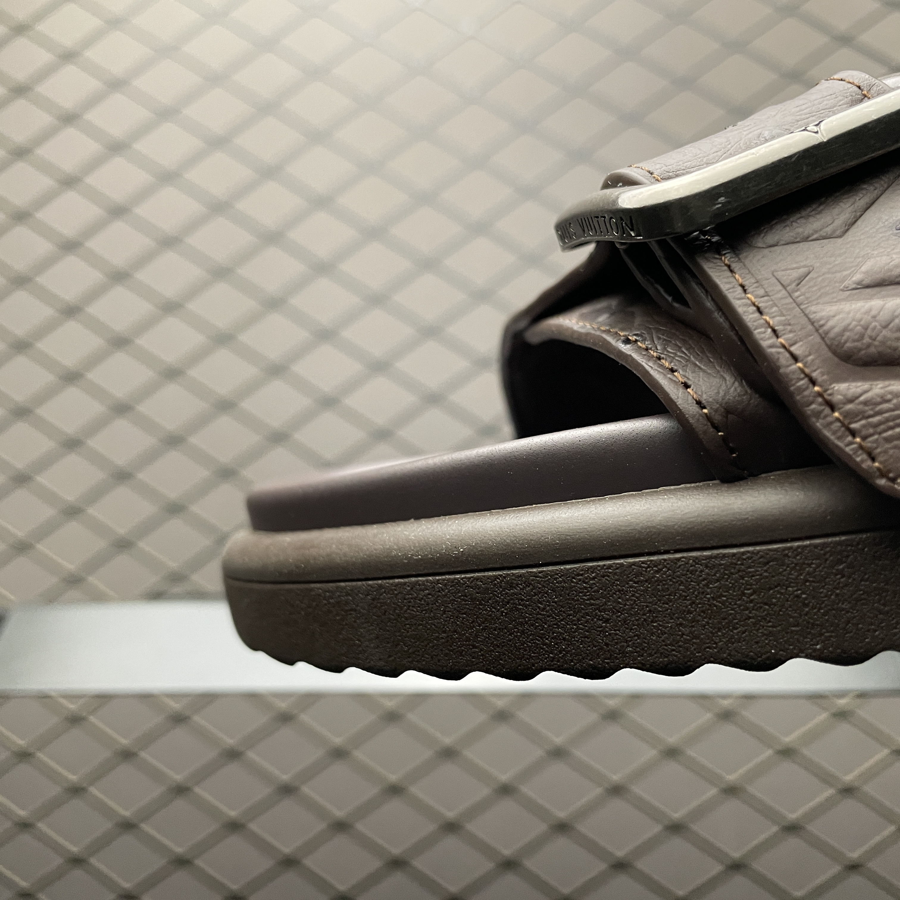 L X V Venice slippers(Multiple colors) detail 37