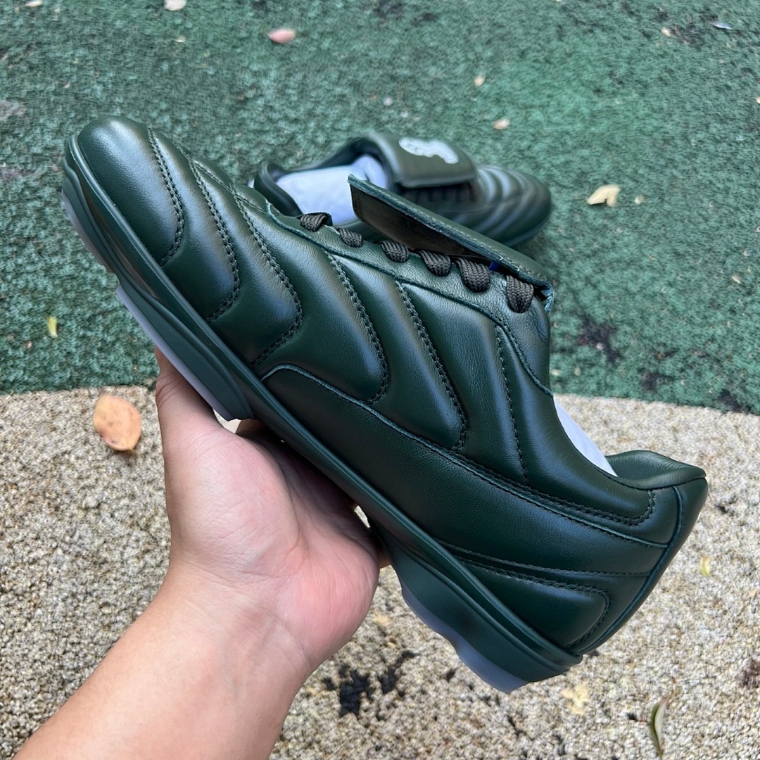 LOUIS VUITTON Footprint Soccer lv足球鞋墨绿 尺码：39-45   52