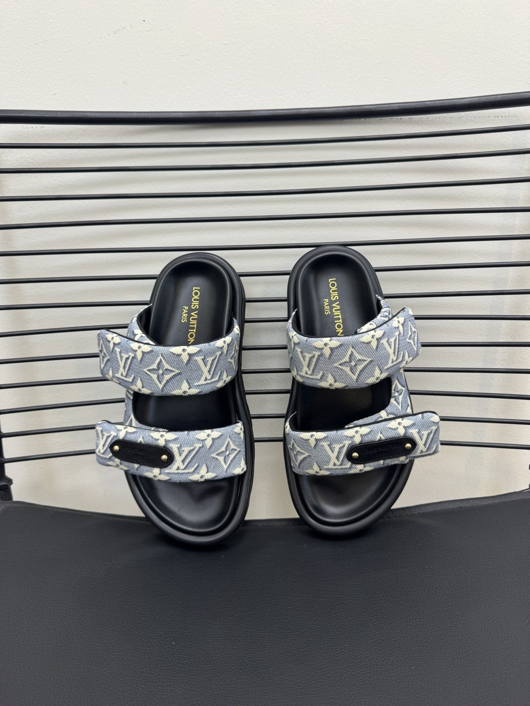 L X V SLIPPERS（Multiple colors） detail 15