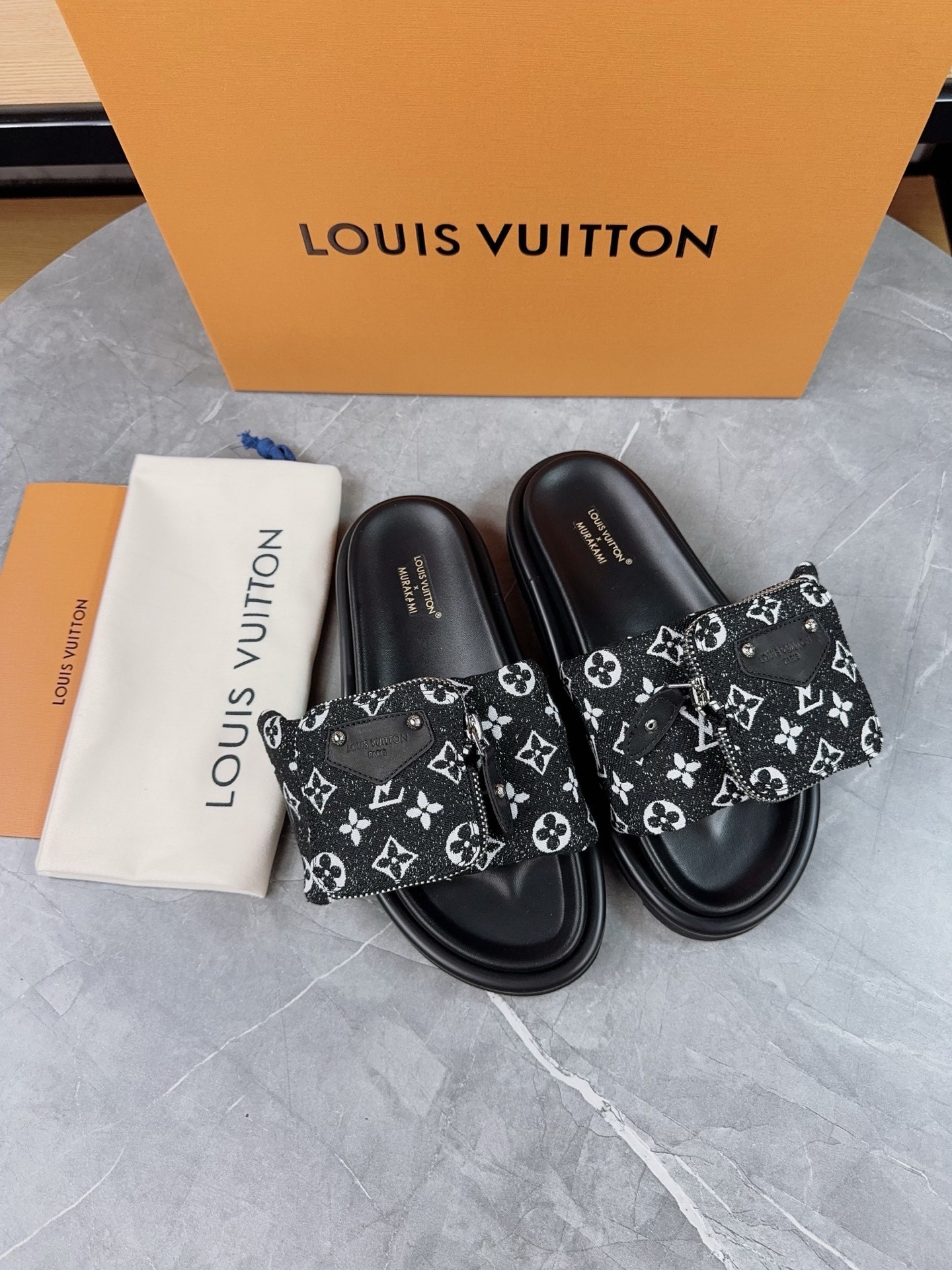 L X V SLIPPERS(Multiple colors) detail 9