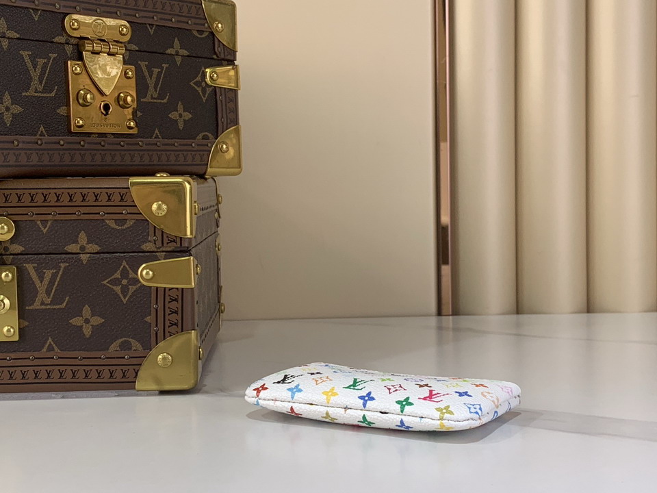 L X V Wallets(Multiple sizes) detail 5