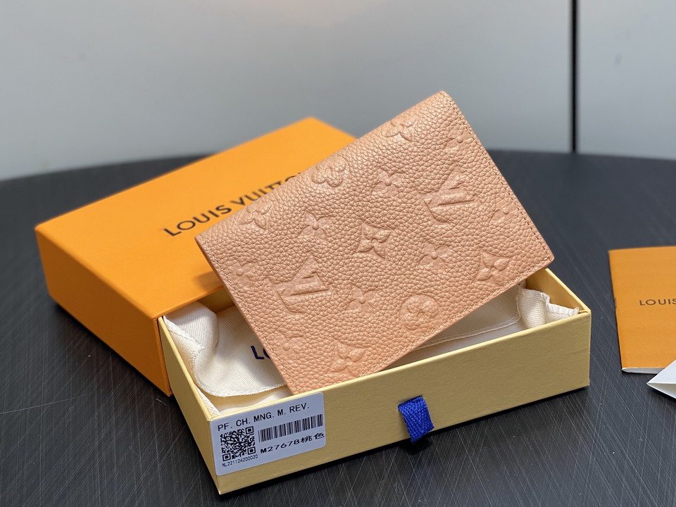 L X V Wallets(Multiple sizes) detail 18