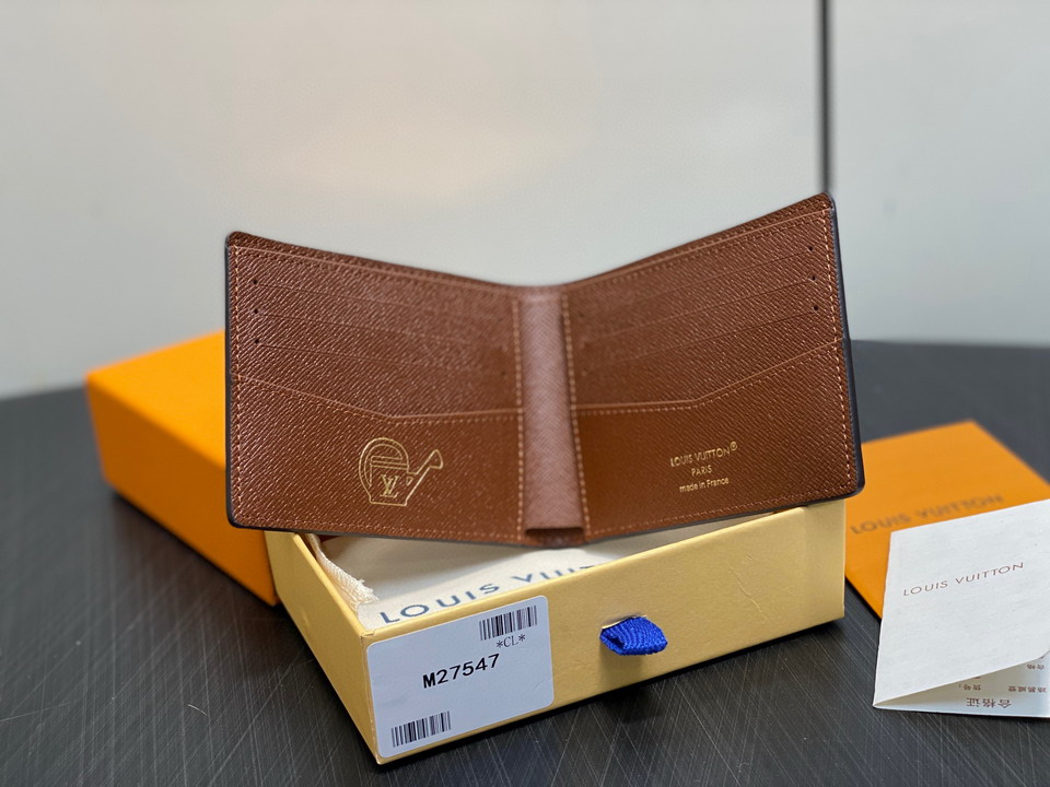 L X V Wallets(Multiple sizes) detail 31