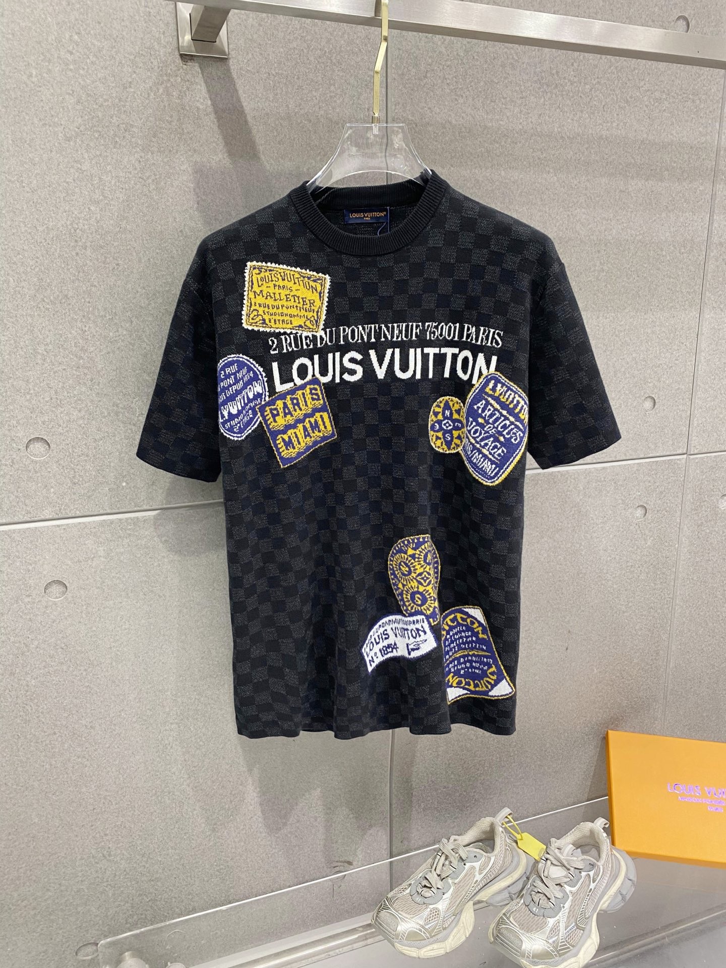L X V Knitted short sleeve