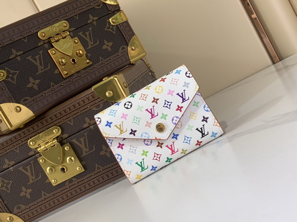 L X V Wallets(Multiple sizes) detail 27