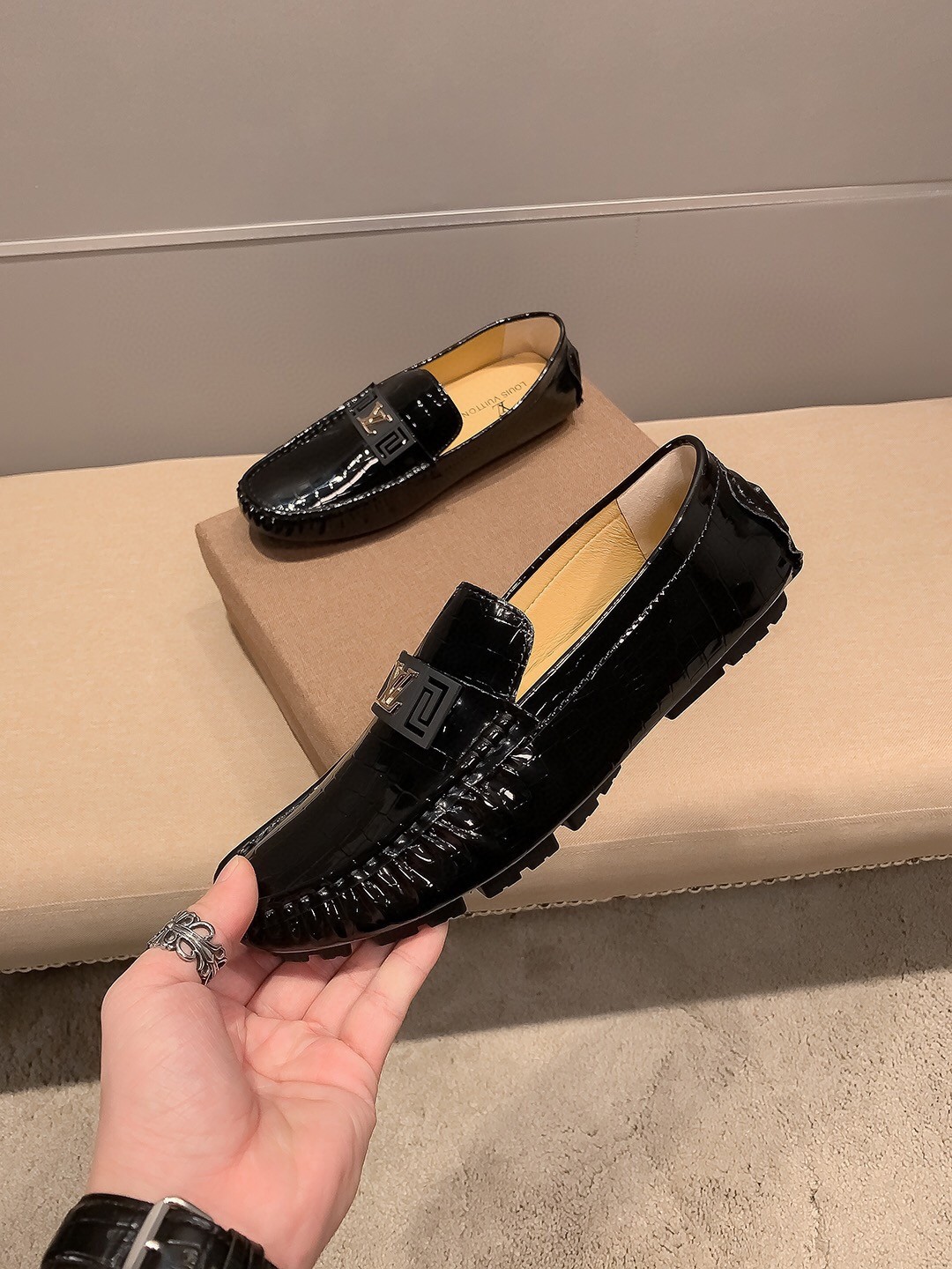 L X V Men's new high qualityLoafers detail 5