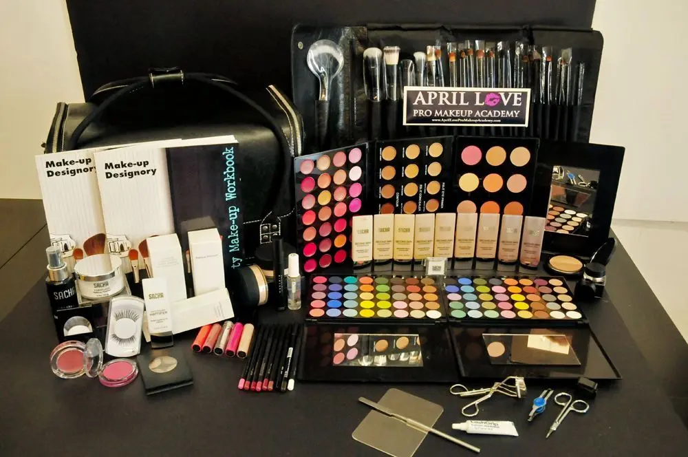 2024 NEW SUPER MYSTERY PACK OF 15|70 ASSORTED MAKEUP SHADE