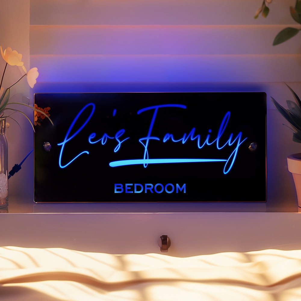 Personalised Name Mirror Sign Custom LED illuminated Light-Up Bedroom Sign Gift For Kids