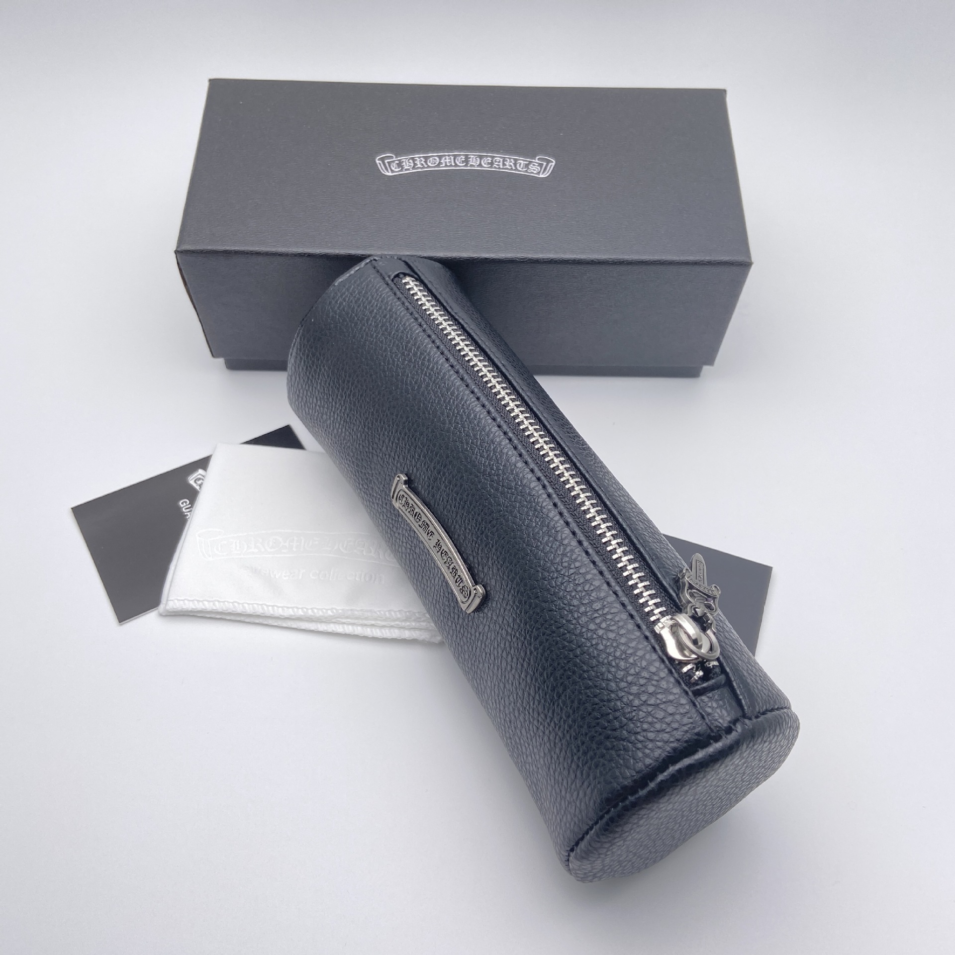 CH Glasses case clear clothes card box