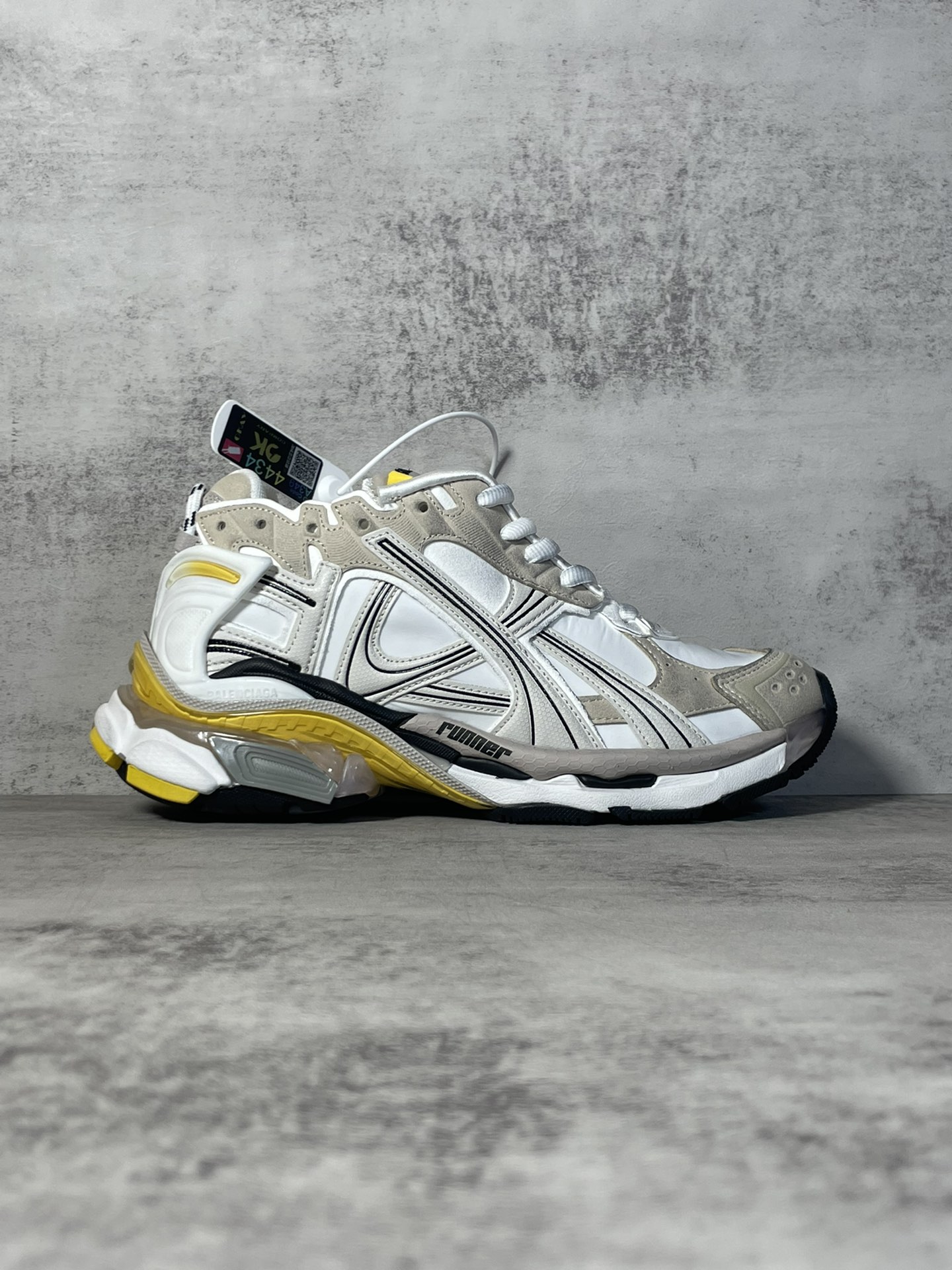 Balenciaga 010 Casual shoes XM084