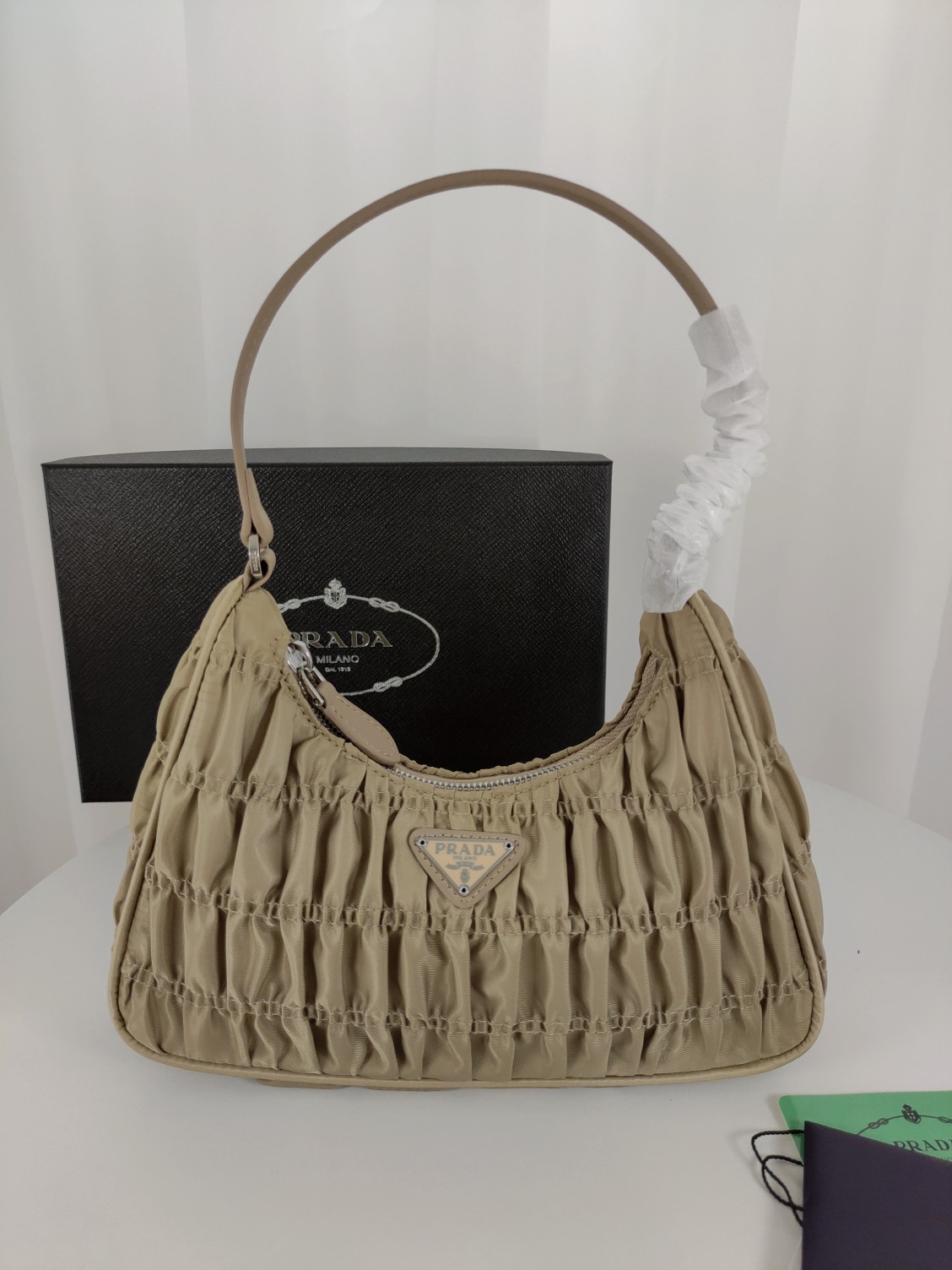 Prada003 22PJ09