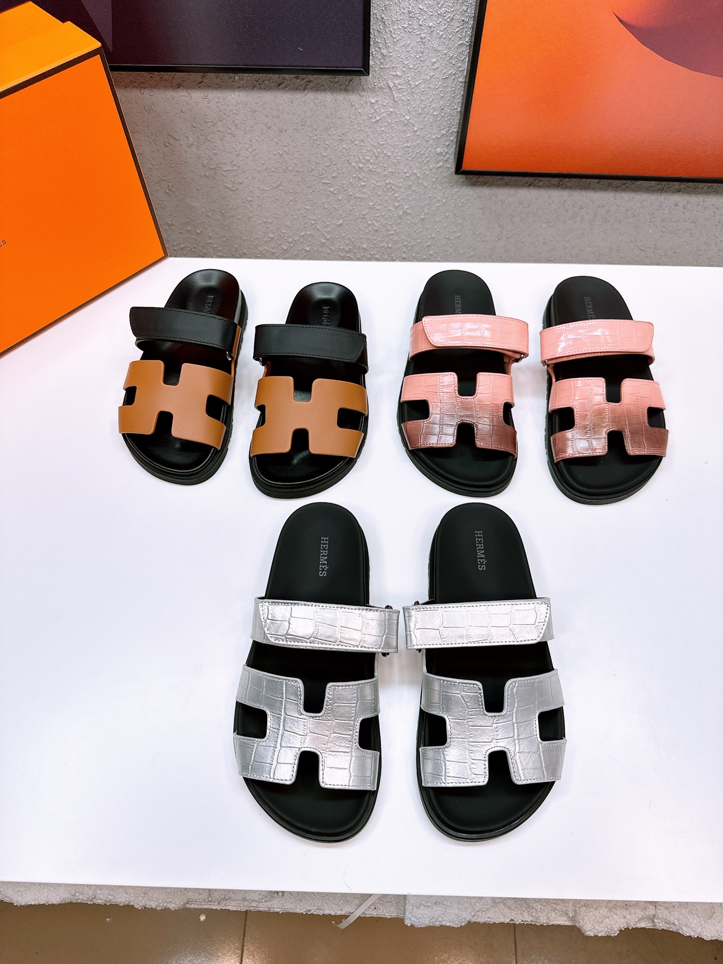 HERMÈS CHYPRE SANDALS 013 XM 052