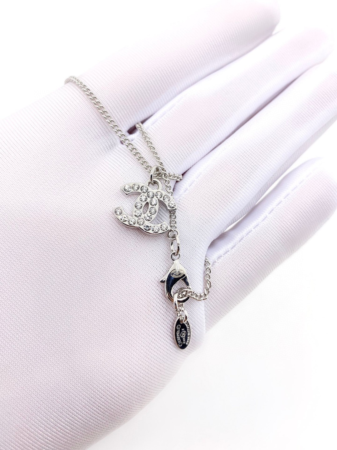 Chanel Necklace 010