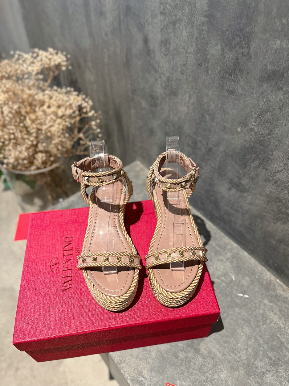 Valentino shoes 015 XM 092