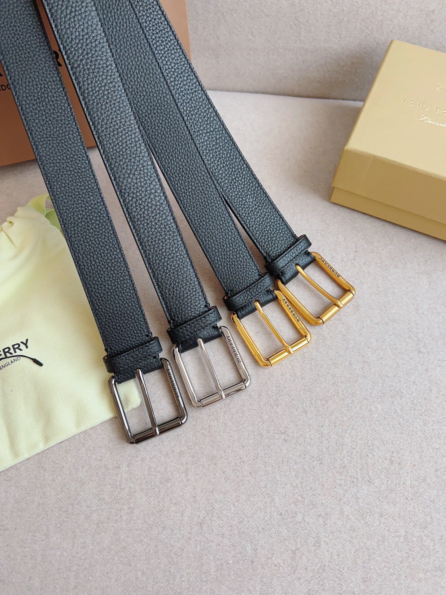 Burberry Belt 011 3.5cm