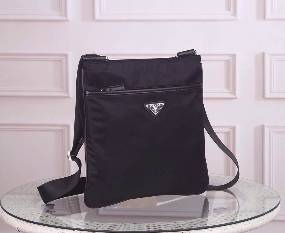 Prada shoulder bag 053