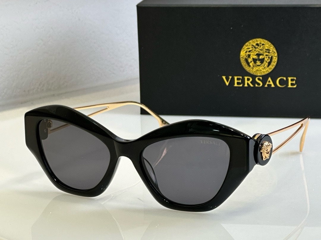 Versace Sunglasses VE6753 SM051