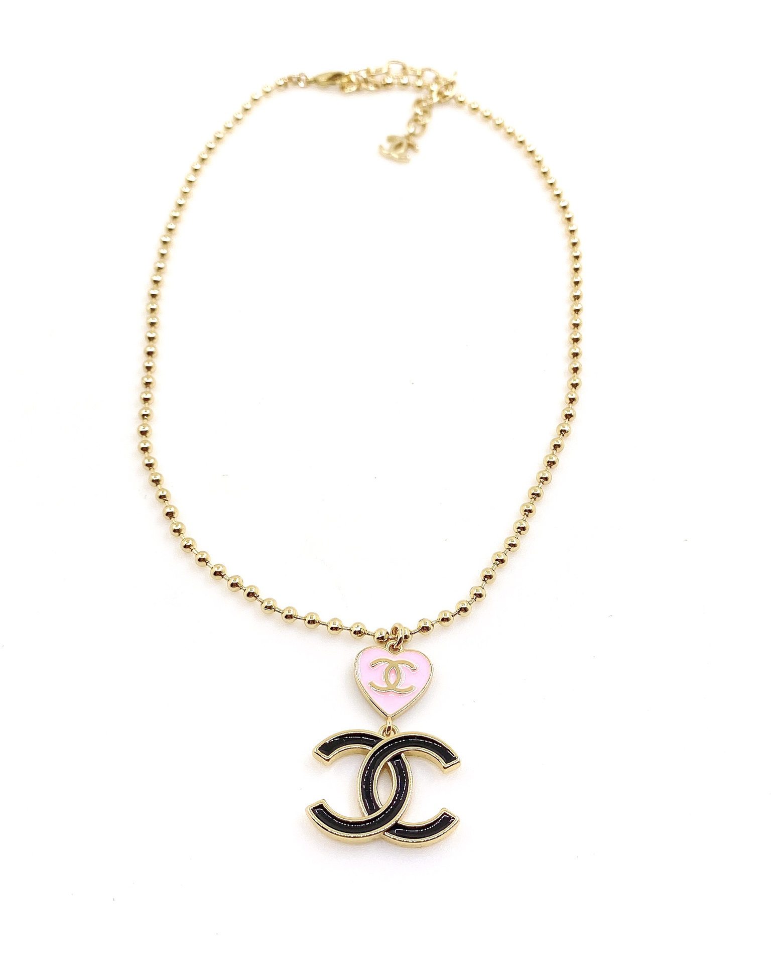 Chanel Necklace 001