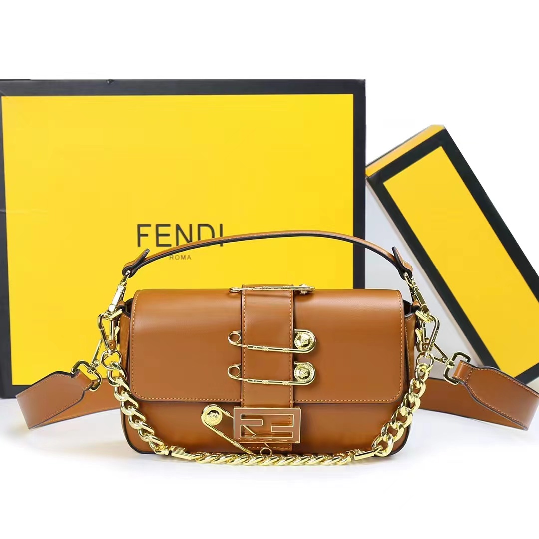 Fendi007JQE091