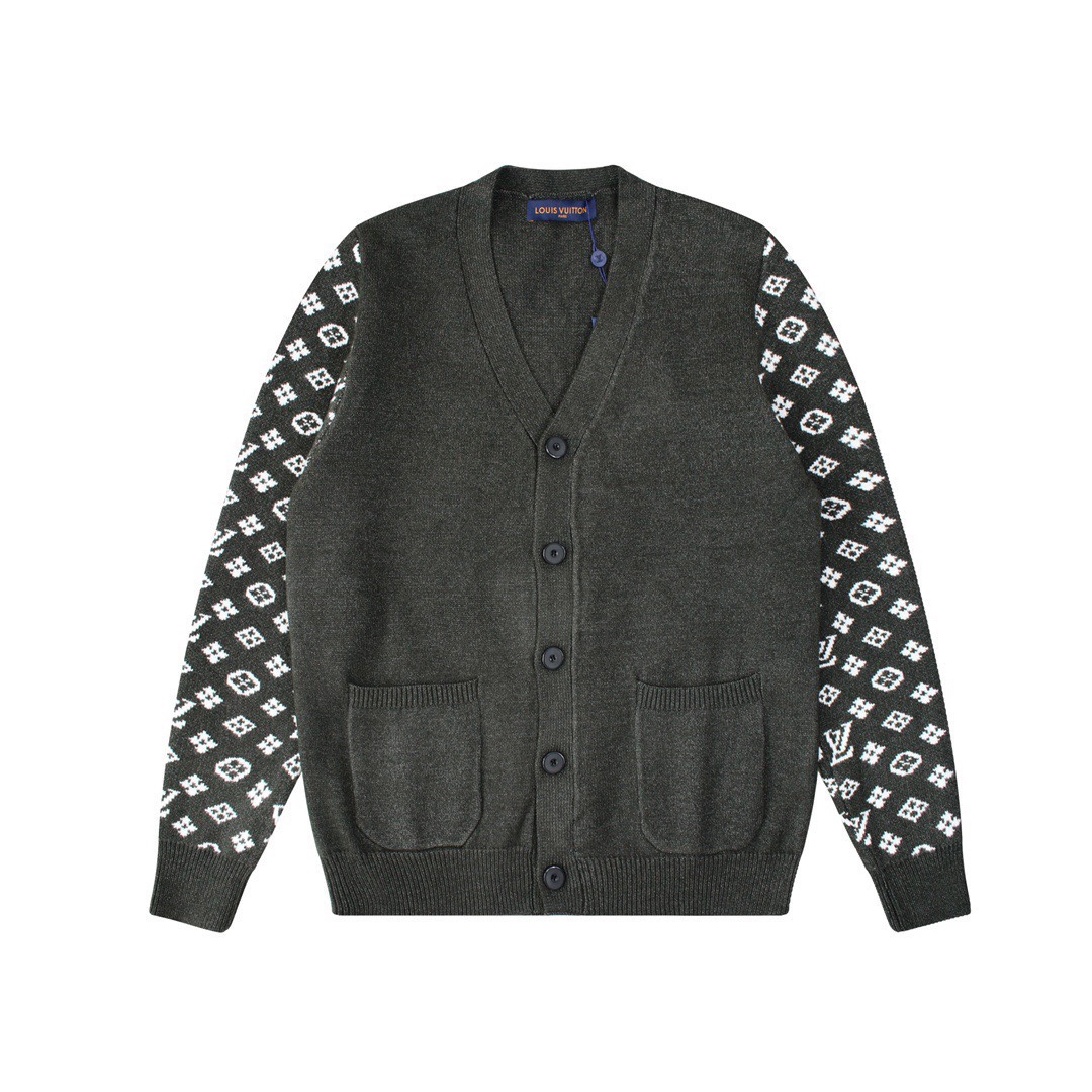 LV Knitwear 016