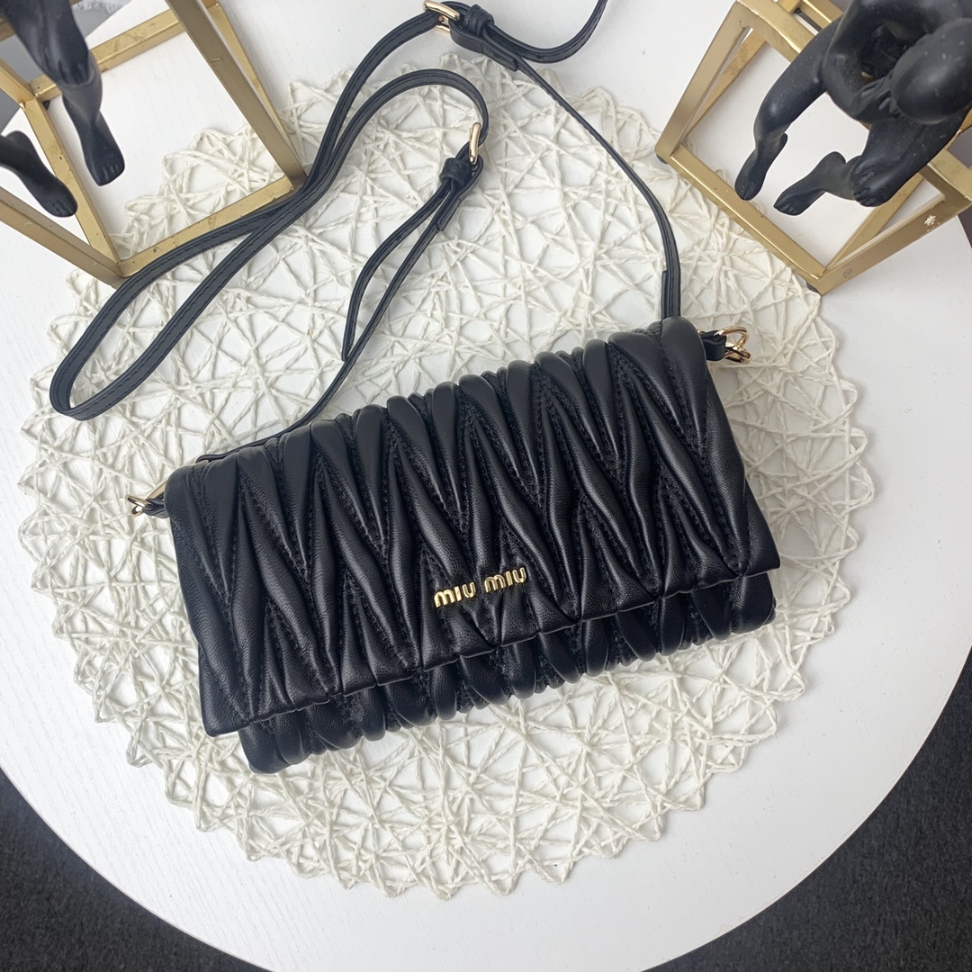 Miu Miu2245 22PJ071