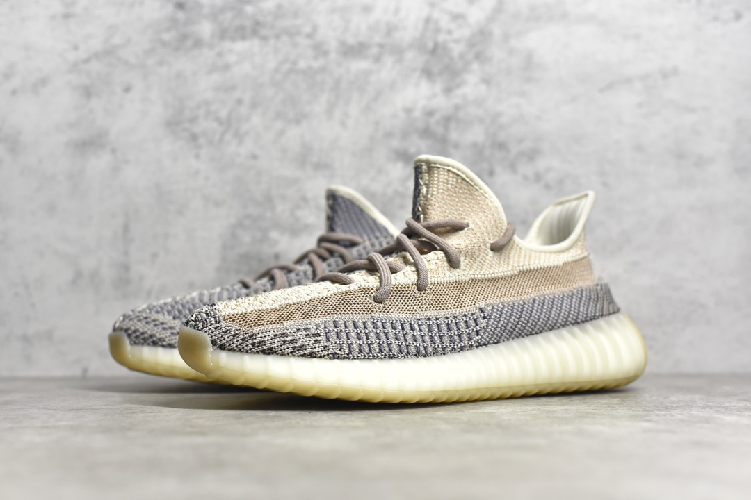Yeezy 350 Boost V2 shoes XM 053 01