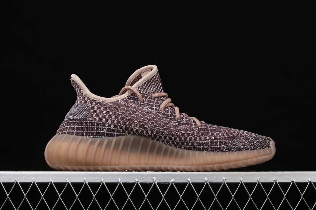 Yeezy Boost 350 V2“Fade”H02795