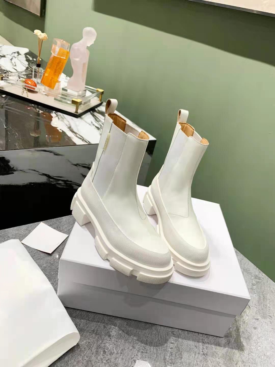 DIOR 001 boots XM053