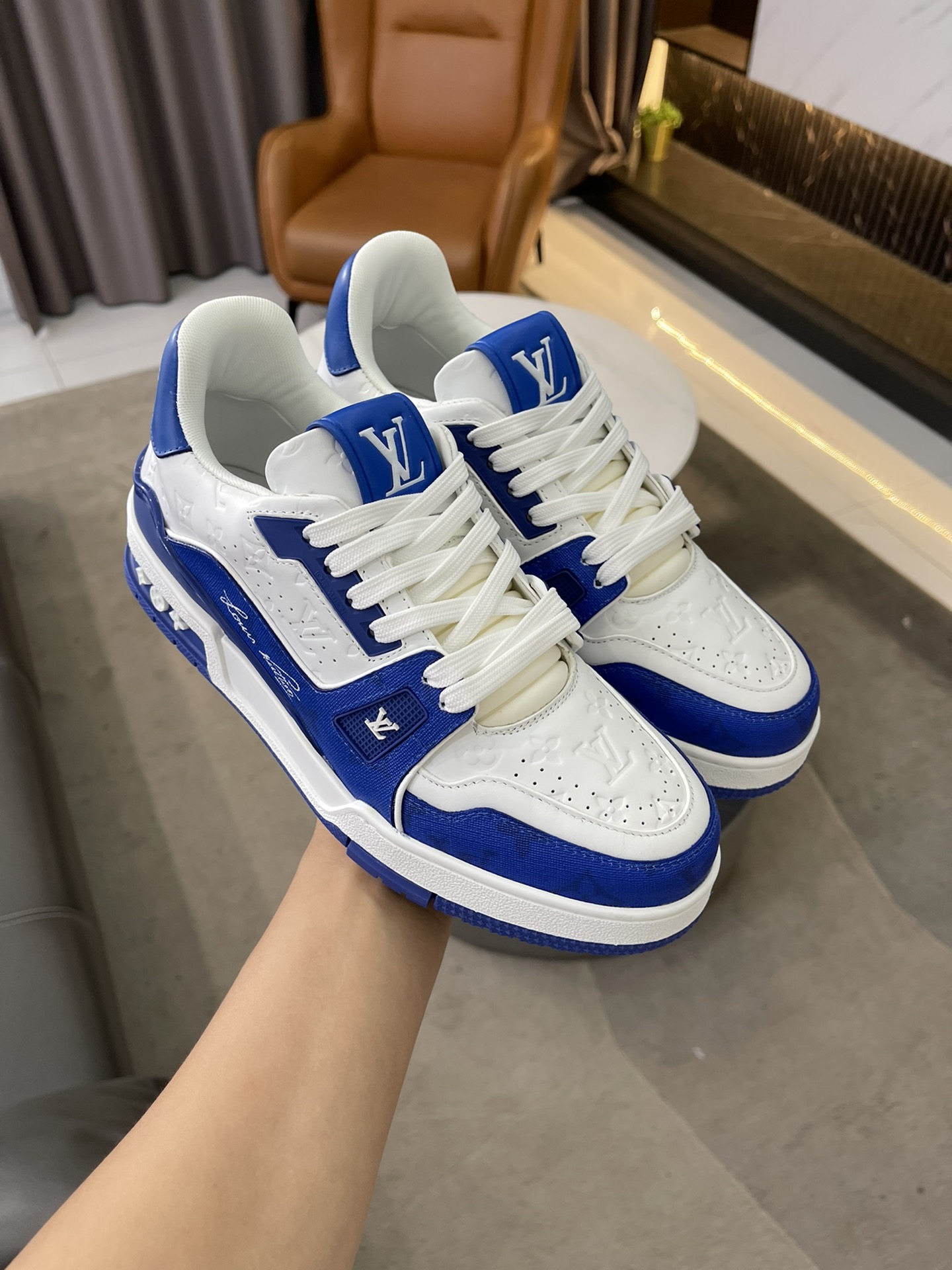 LV 022 Casual shoes XM024 03
