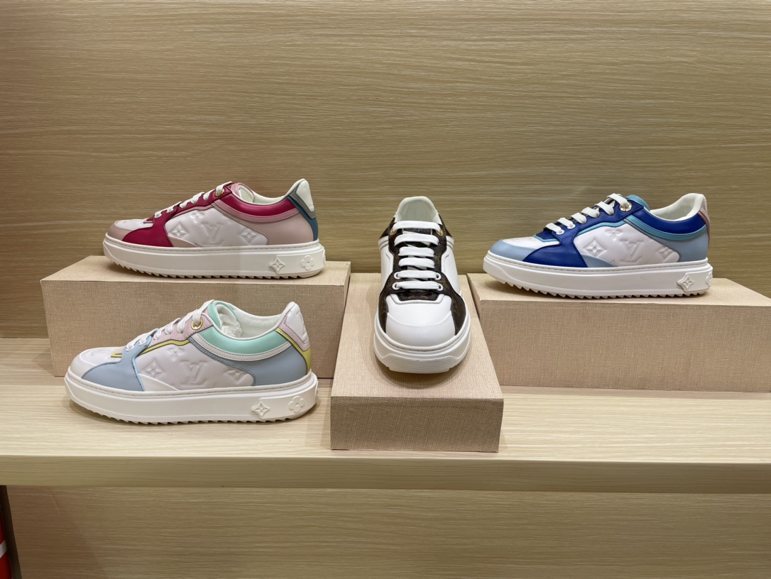 LV 017 Casual shoes XM033