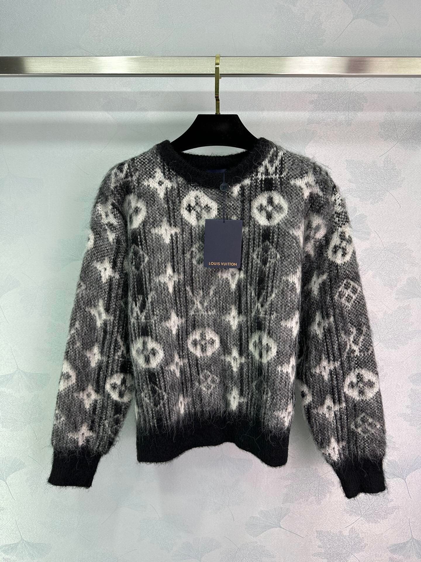 LV Ladieswear 006
