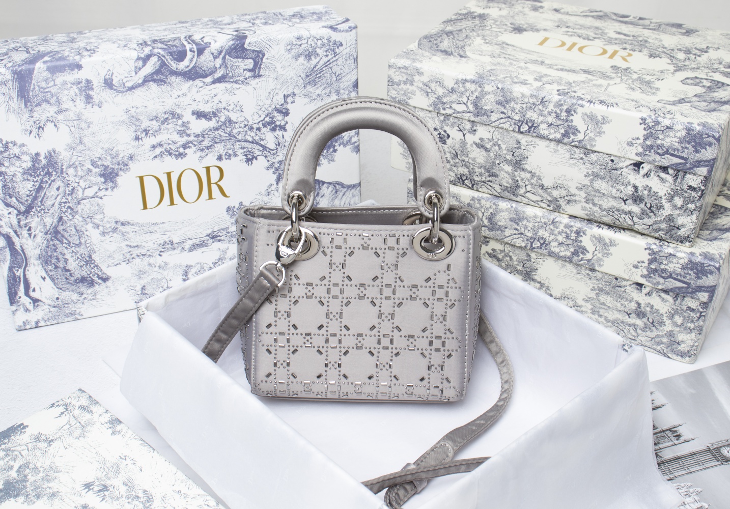 Dior2028XB061