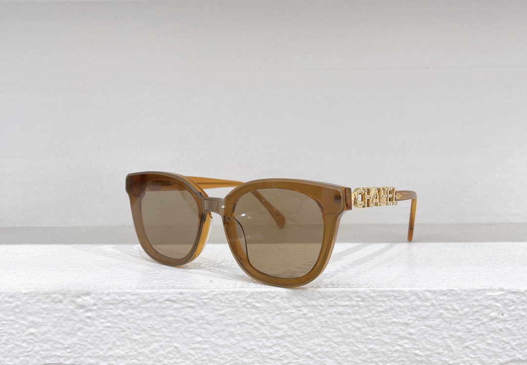 Chanel Sunglasses A95068 SM041