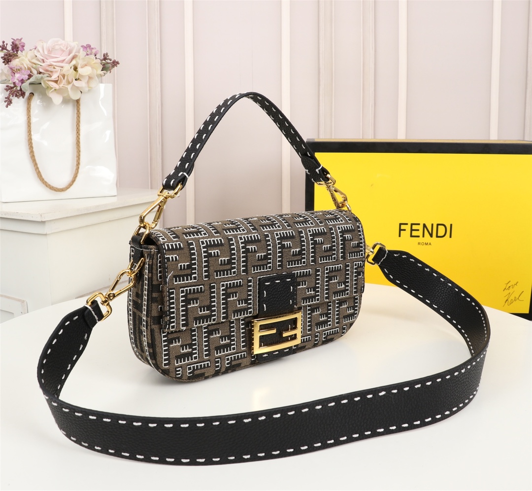 FendiF80018JQE