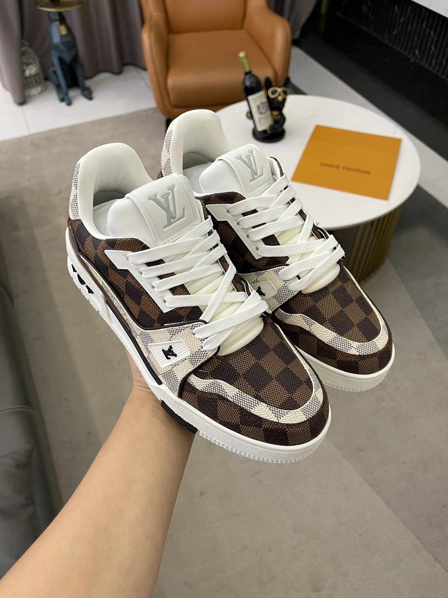 LV 021 Casual shoes XM024