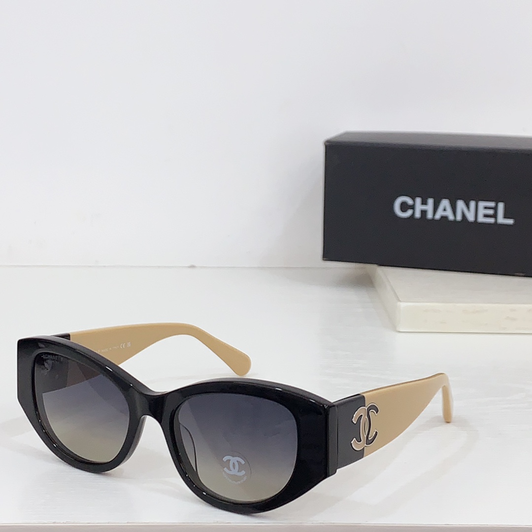 Chanel Sunglasses CH5524 SM051