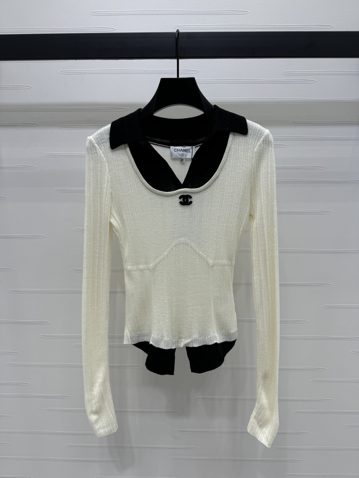 Chanel Ladieswear 019