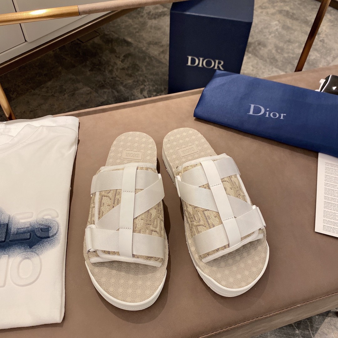 DIOR ALPHA SANDAL
