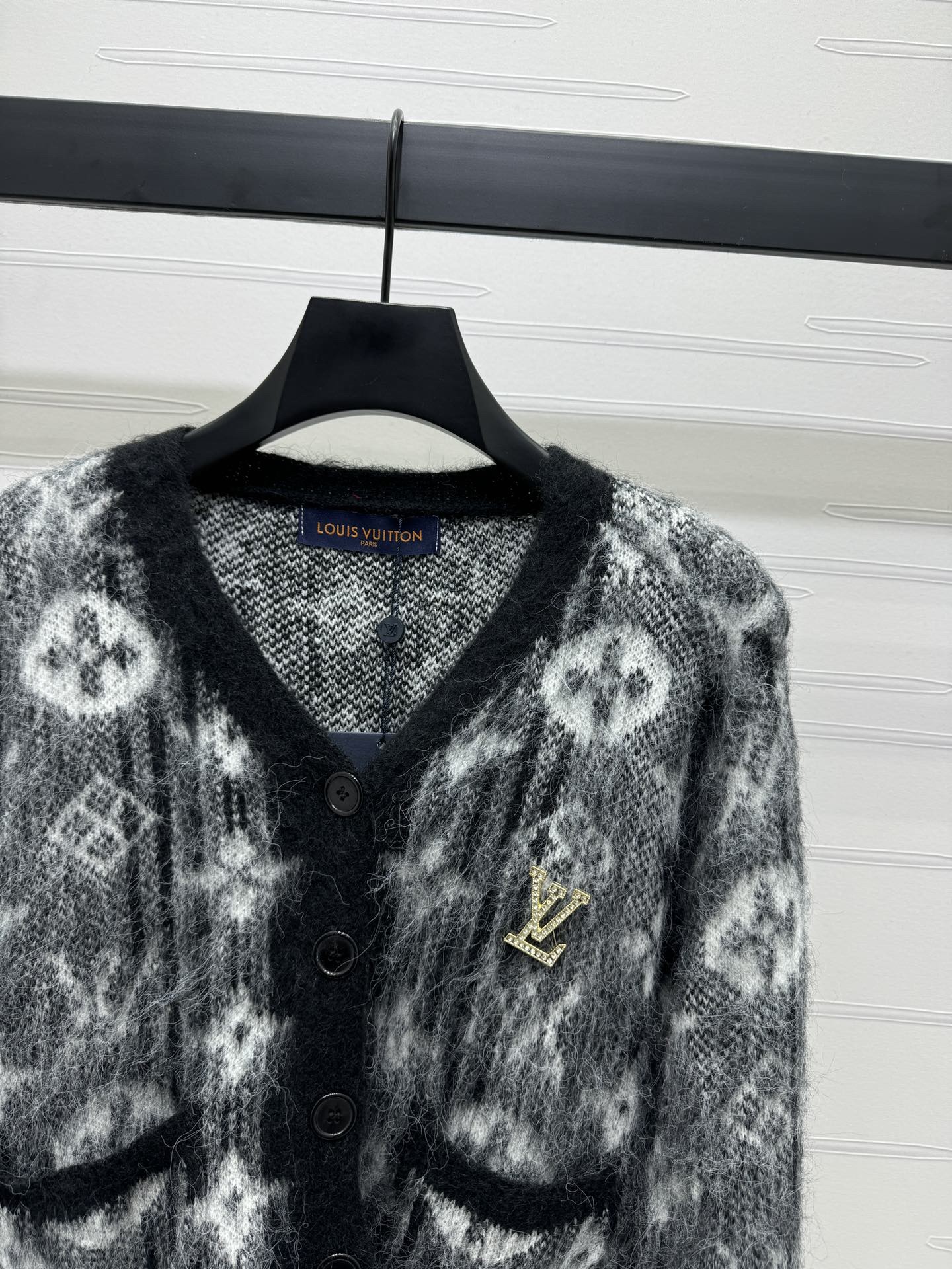 LV Ladieswear 007