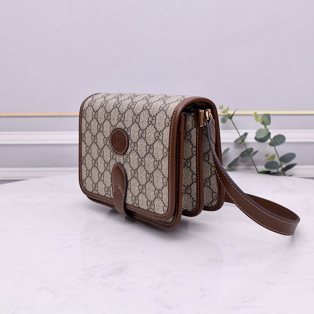 GUCCI shoulder bag 671620