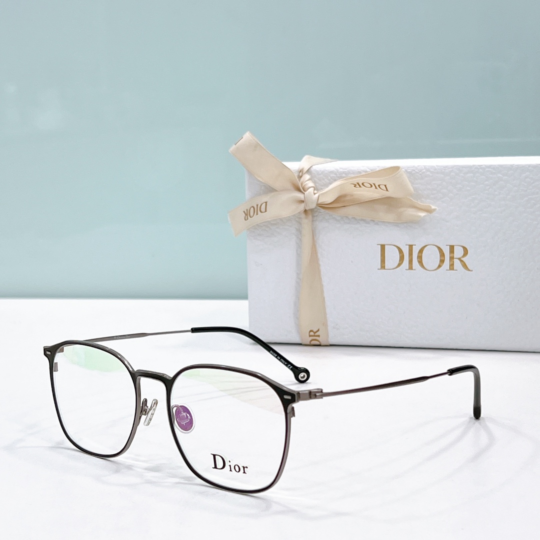 Dior Sunglasses CD8717 SM501