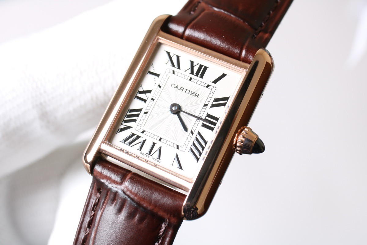 Cartier Tank W29M34