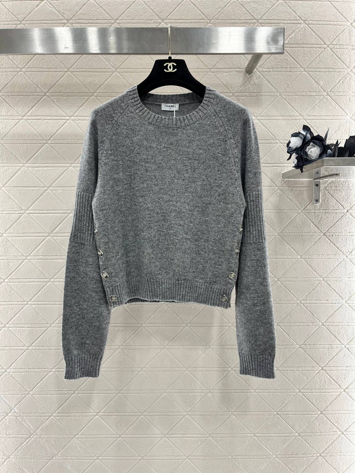Chanel Ladieswear 023