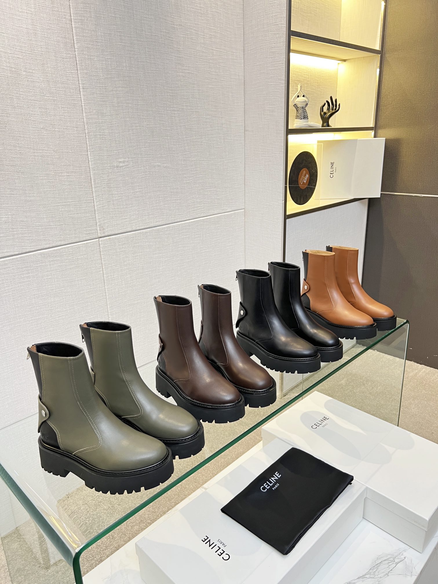 Celine 016 boots XM053