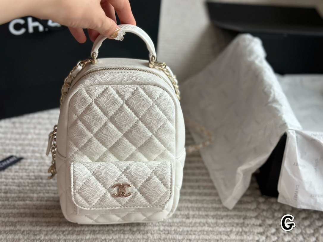 Chanel Backpack 016 DB581 13cm