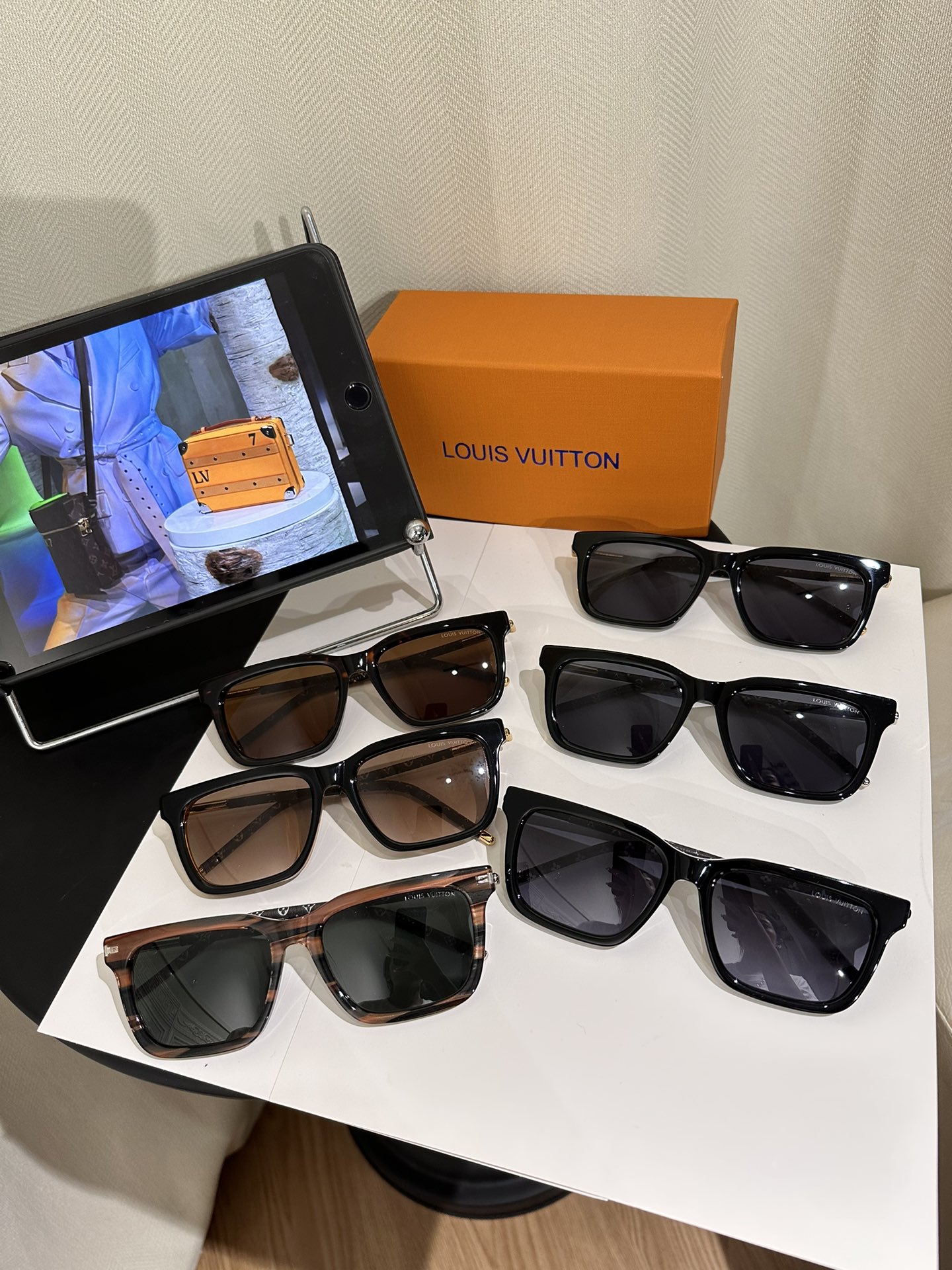 LV Sunglasses Z1831U SM021